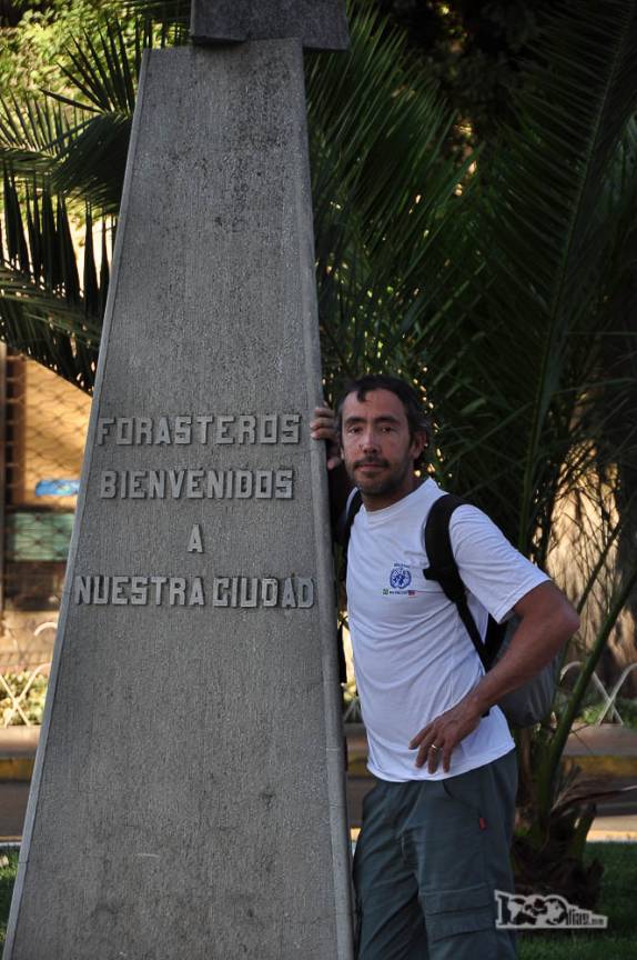 No caso, o forasteiro sou eu! (em Rengo, ao sul de Santiago, no Chile)